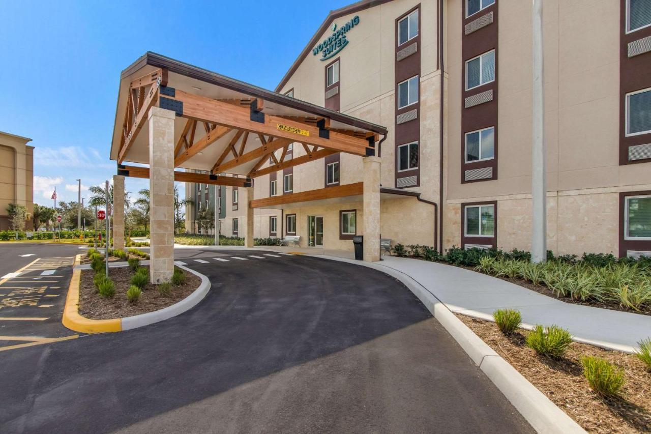 Woodspring Suites Tamarac Exterior photo