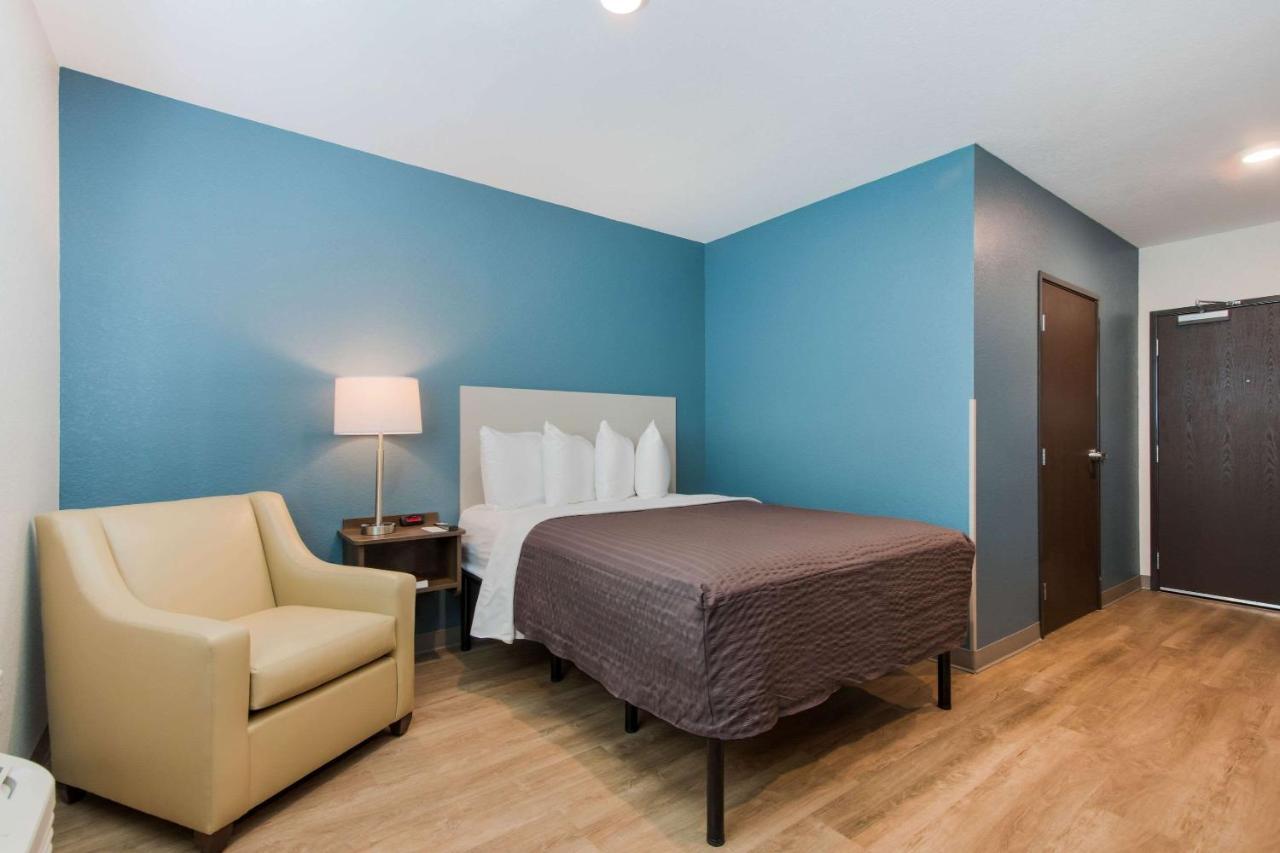 Woodspring Suites Tamarac Exterior photo